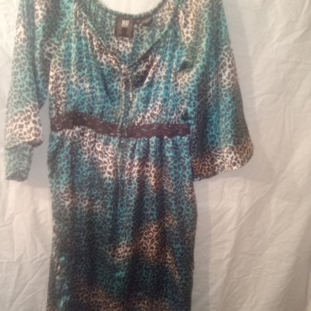 Ladies dress